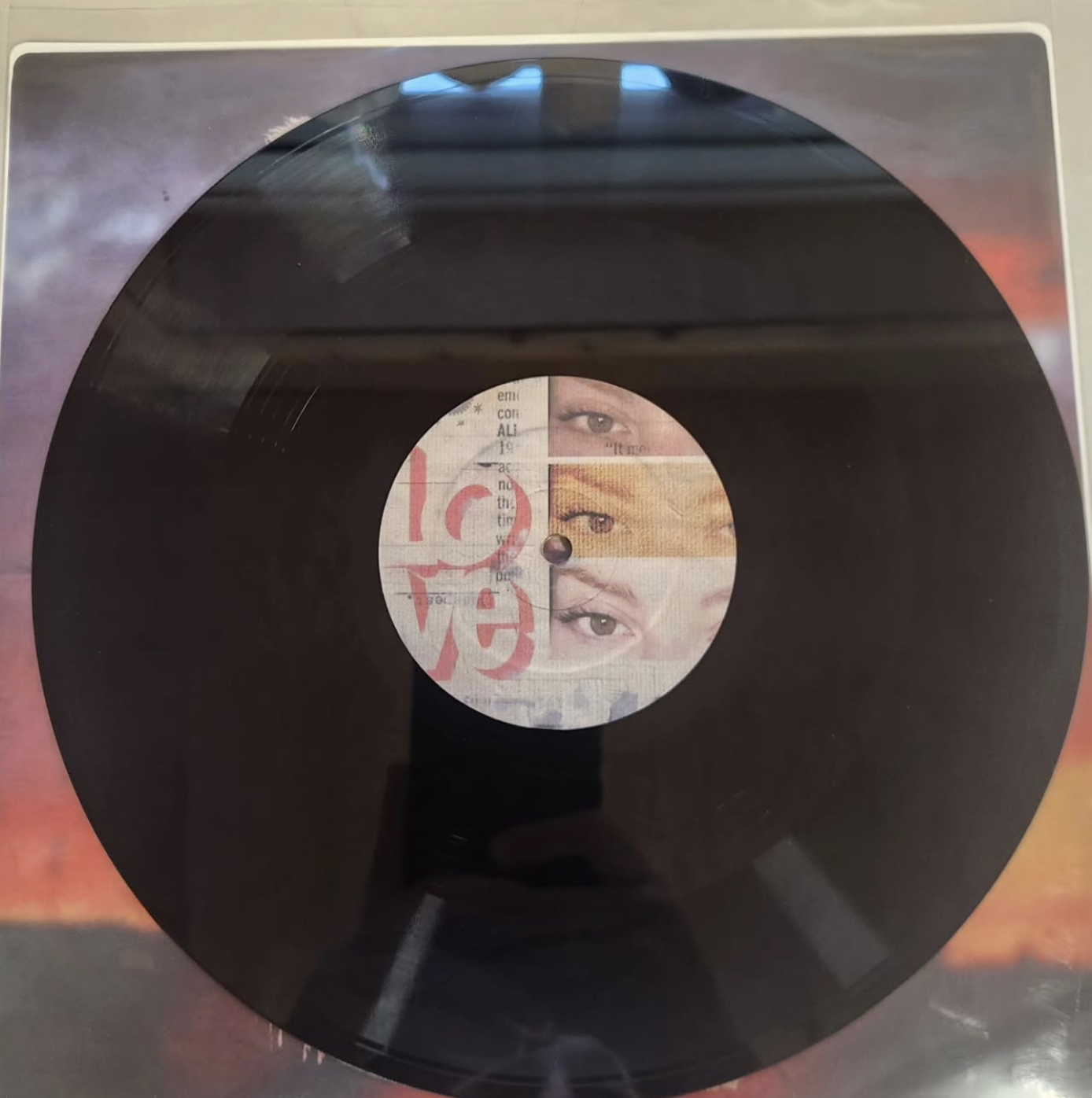 Custom printed centre label on lathe cut vinyl